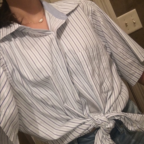 Cute button ups with front tie - Picture 2 of 5